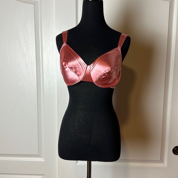 Victoria's Secret Other - VINTAGE VICTORIAS SECRET PINK SATIN UNDERWIRE BRA